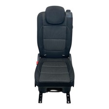 Sitz hinten links Stoff